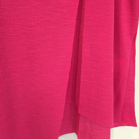 NEW Kensie Crossover Front Ribbed T-Shirt NWT - Picture 4 of 7